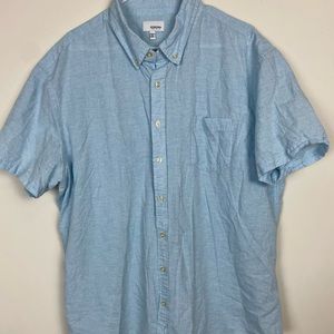 Short sleeve button down